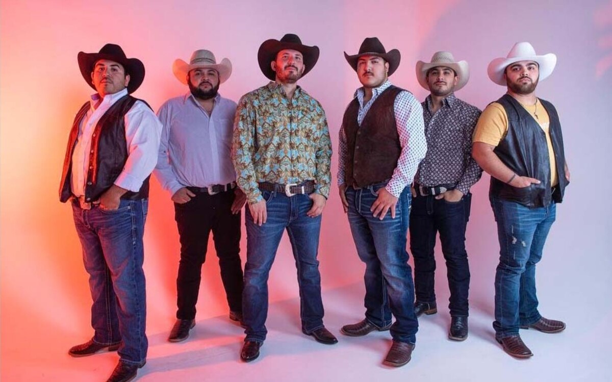 Grupo Frontera en La Velada del Año V